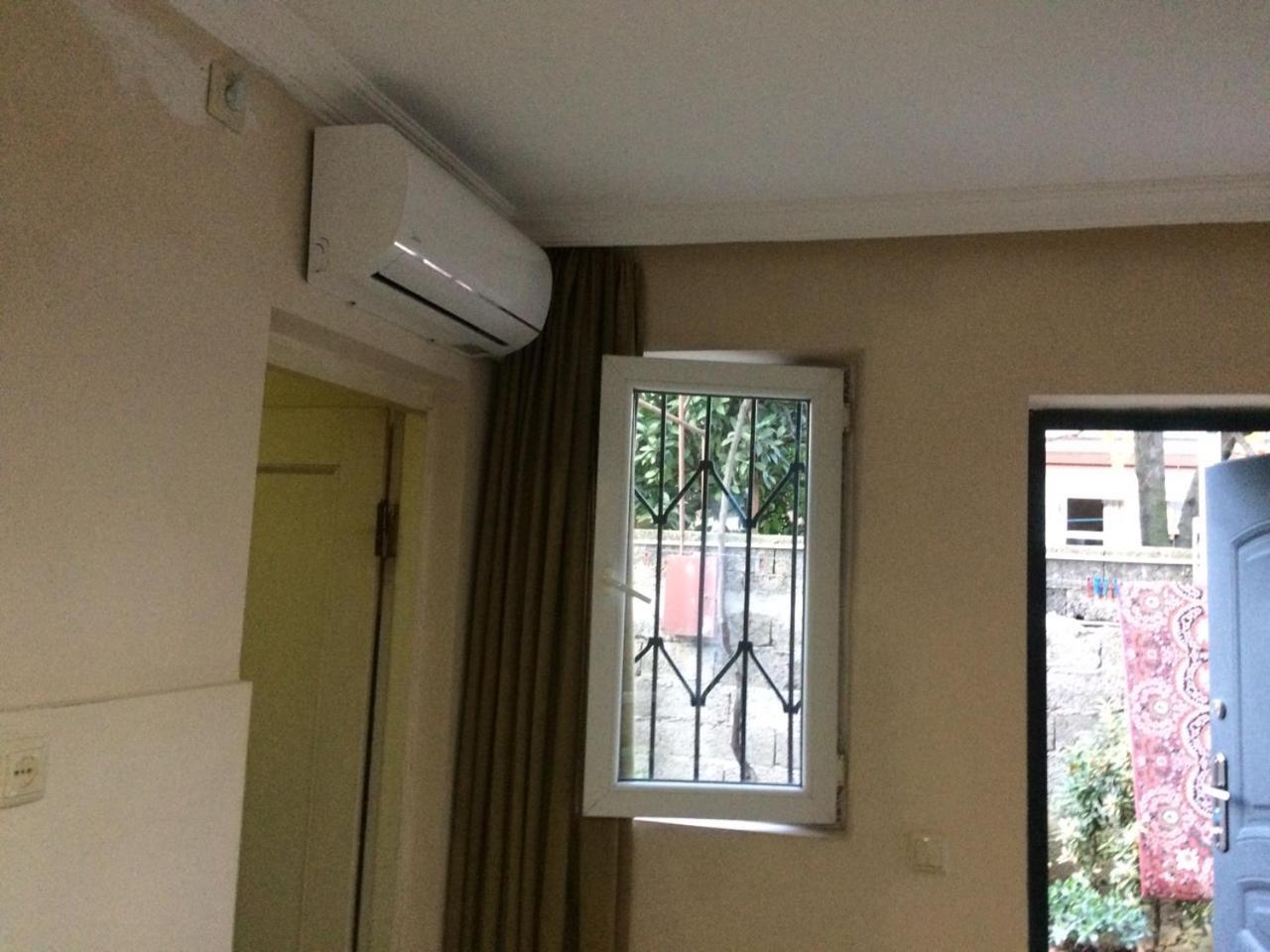 Batumi Guesthouse 28A Eksteriør bilde