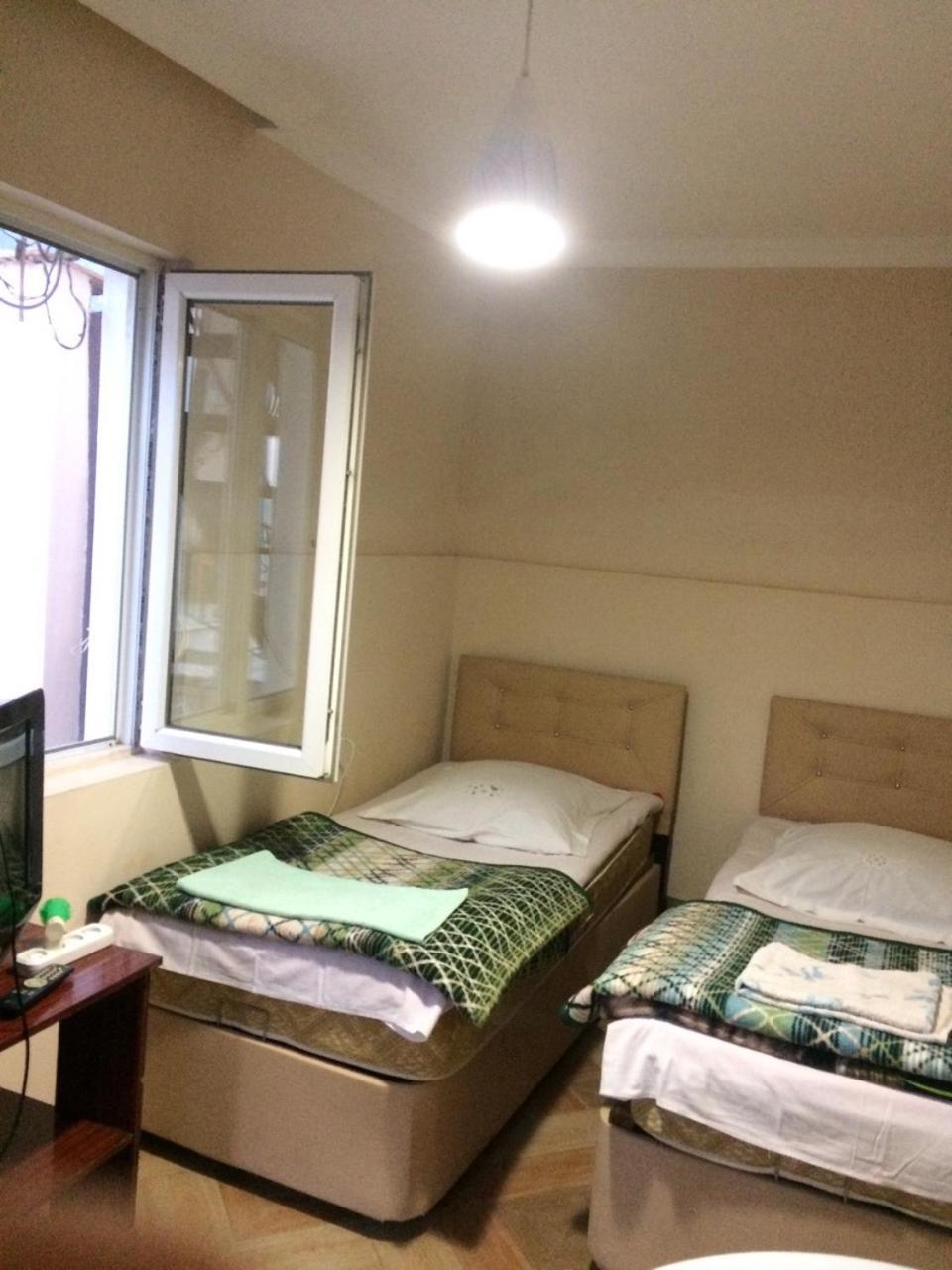 Batumi Guesthouse 28A Eksteriør bilde